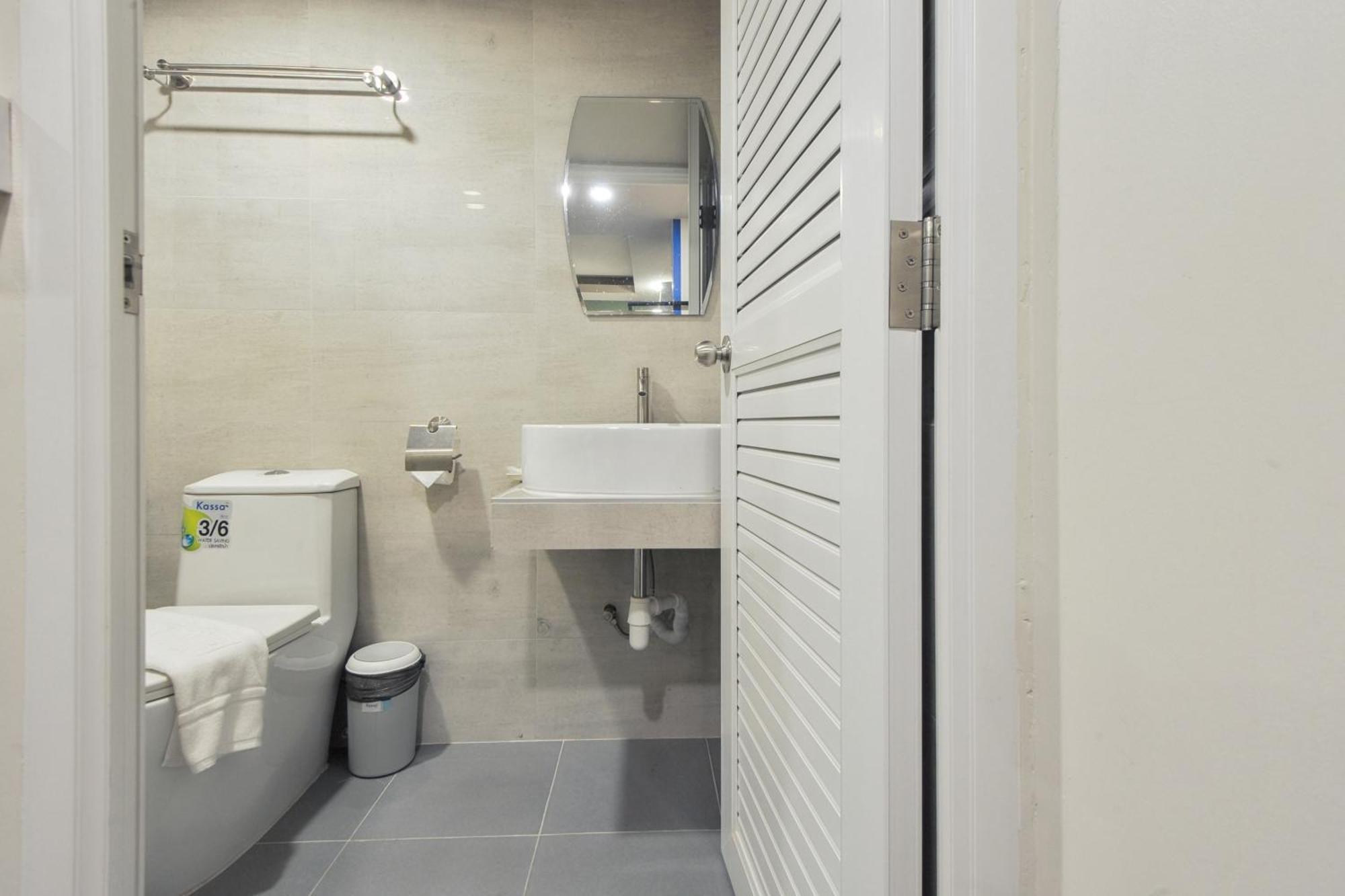 Ployburi Boutique Hotel Chanthaburi Exterior foto