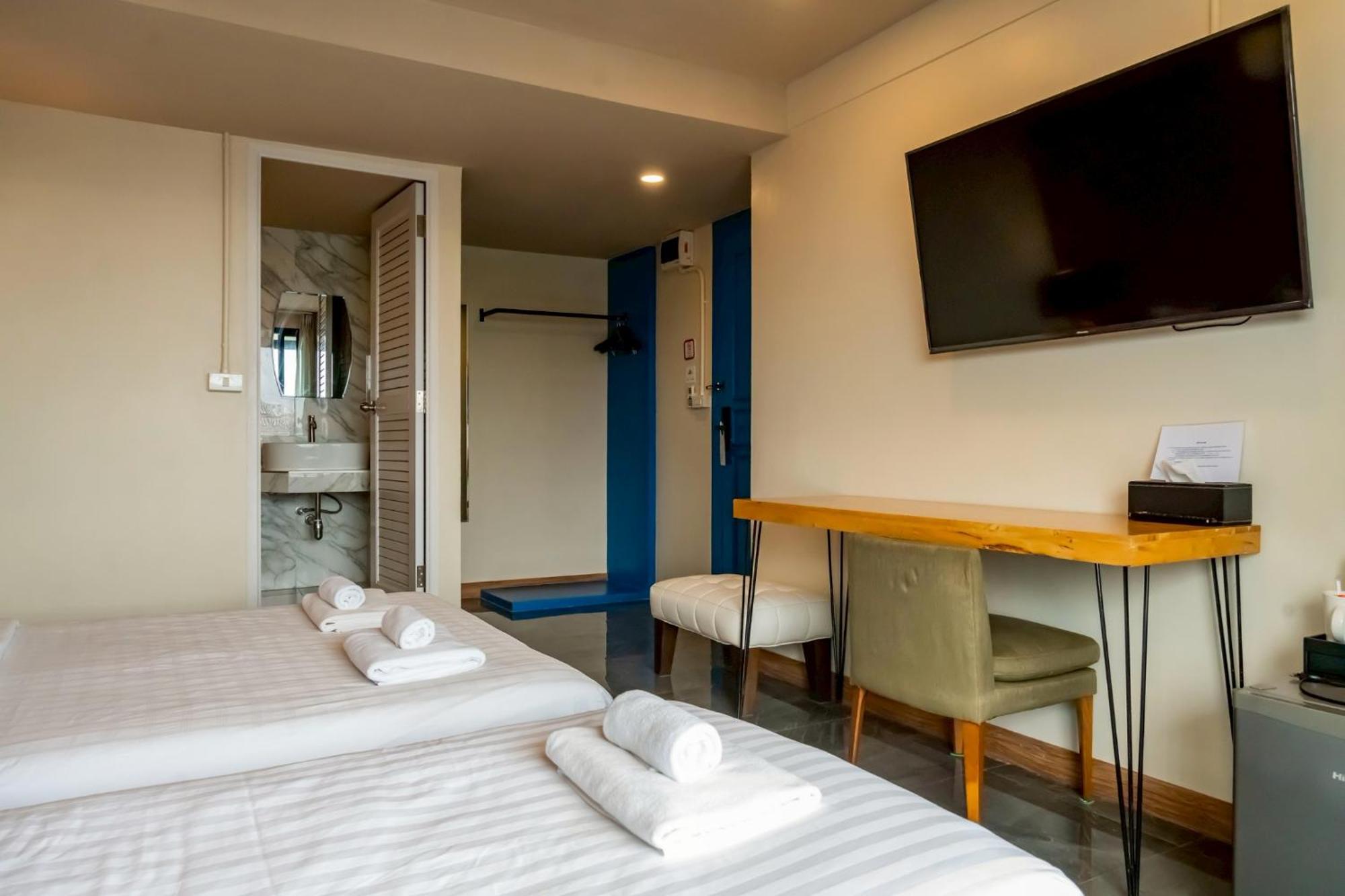 Ployburi Boutique Hotel Chanthaburi Exterior foto